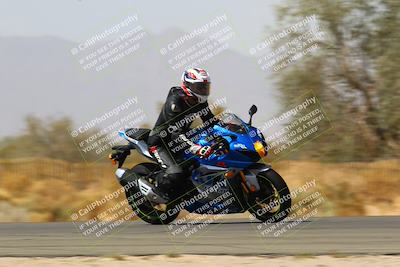 media/Mar-28-2022-Superbike Trackdays (Mon) [[b8603d0f67]]/Open Track Time/Turn 3 Inside/